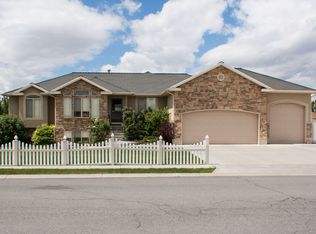 1765 S 2550 W, West Haven, UT 84401