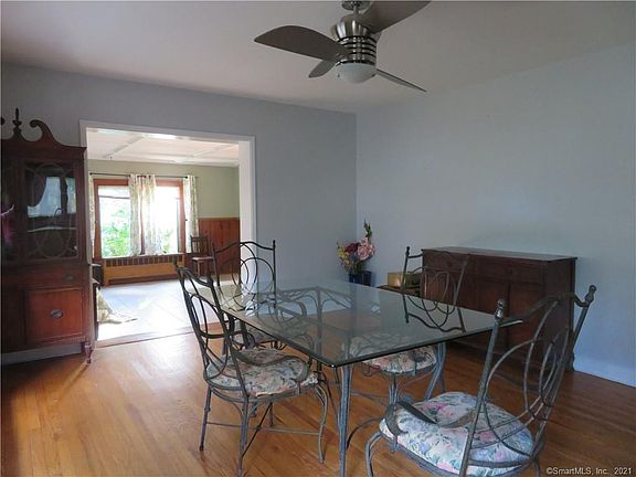 5th image of 81 Fernwood Ln