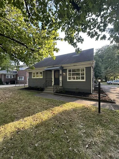 2600 Browns Ln — Photo 1