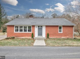 109 Pine Hill Rd, Enola, PA 17025