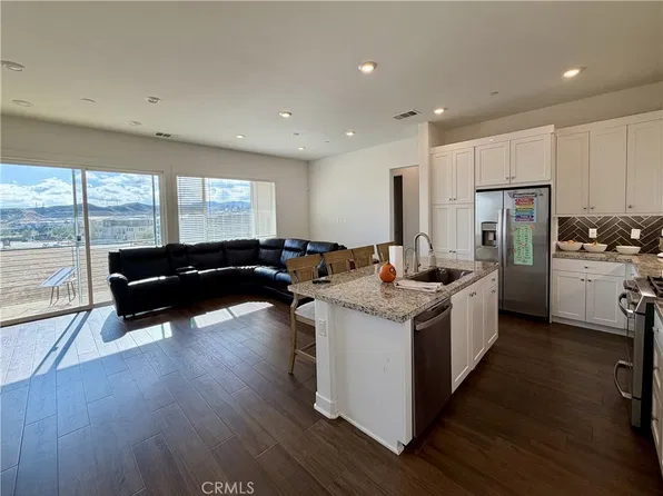 27466 Mercantile Ct #305, Valencia, CA 91381