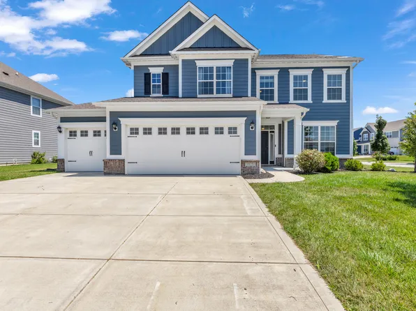 9875 Gallop Ln, Fishers, IN 46040
