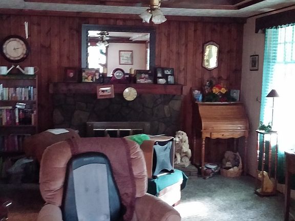 5th image of 1207 N Pike St