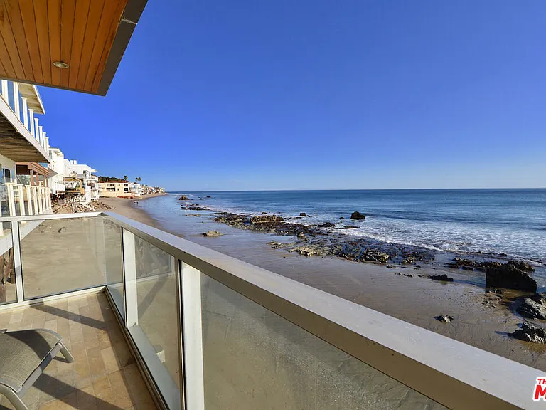 24826 Malibu Rd — Photo 39