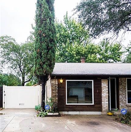 3rd image of 5007 Darrow Ln