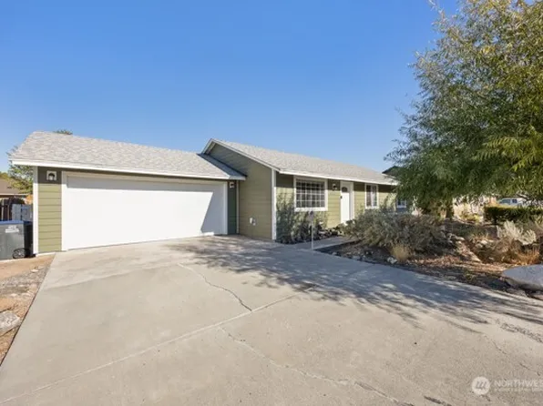 1001 E Hayden Drive, Moses Lake, WA 98837