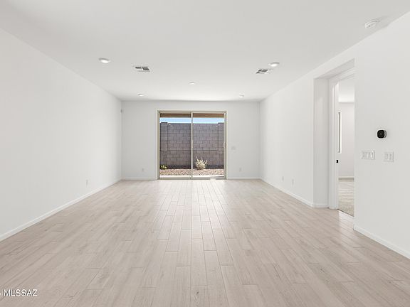 4th image of 5947 E Jayden Ln