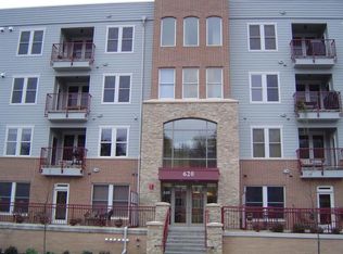 620 Main St N APT 211, Stillwater, MN 55082
