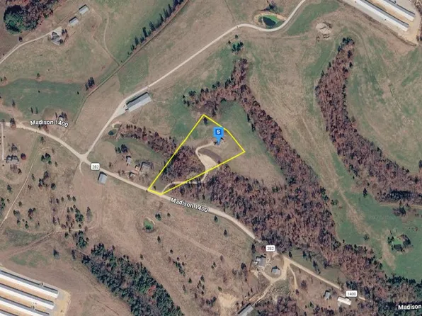 1400 Madison St #1400, Huntsville, AR 72740