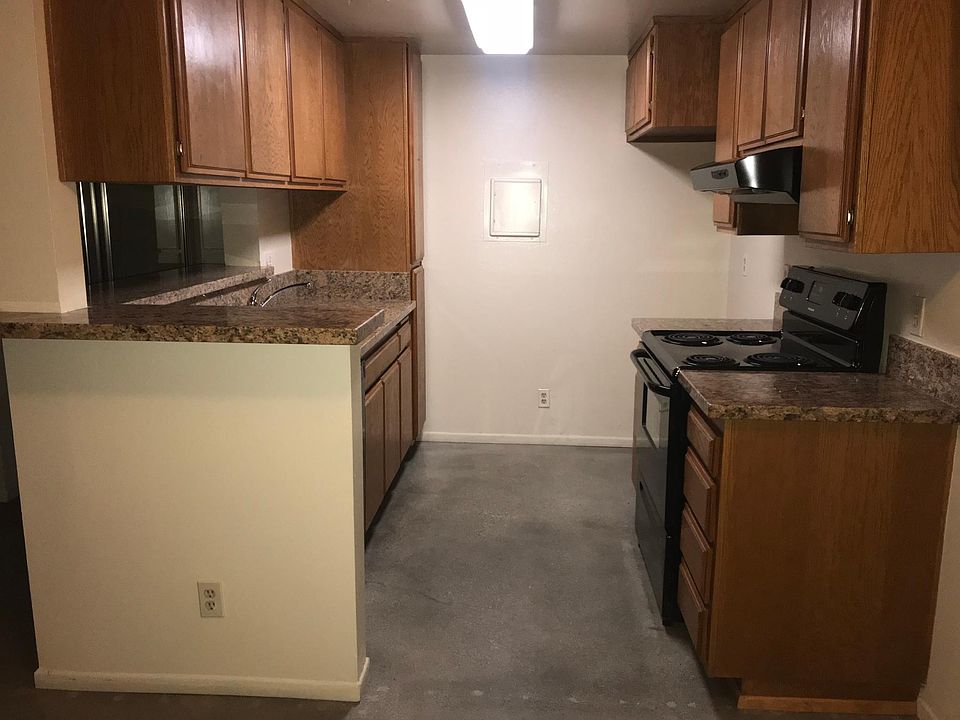 Open Kitchen 