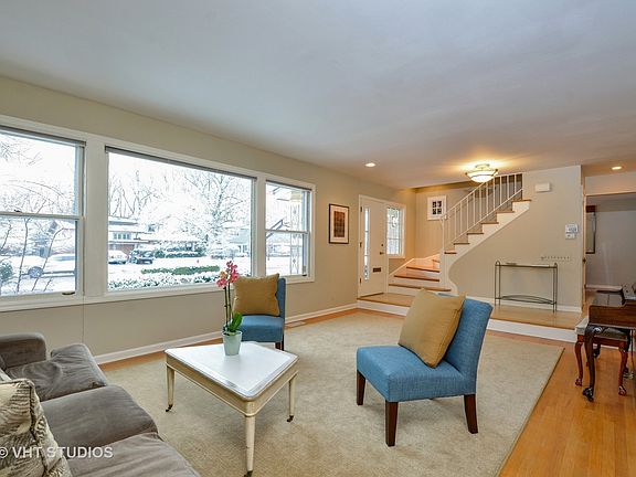 4th image of 2931 Twin Oaks Dr