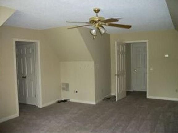 2nd image of 418 E Lawnwood Dr