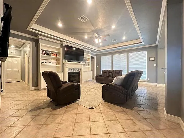 6035 Barrington Ave — Photo 8