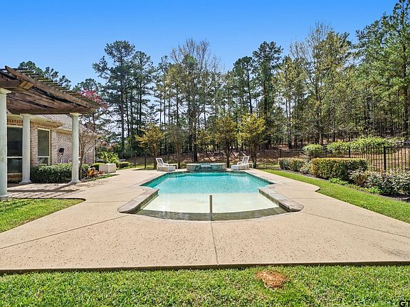 2nd image of 481 An County Rd #4035