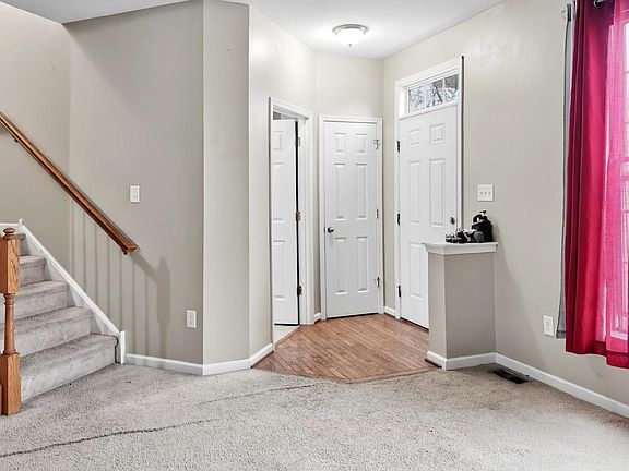 2nd image of 18 Bridle Path Ct
