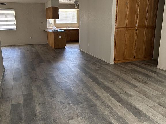 3rd image of 11269 E 27th St