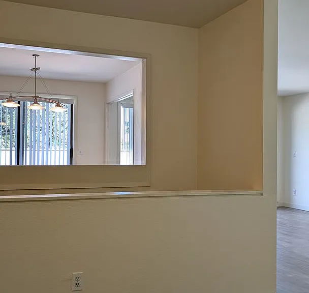 7930 SE 34th St #402 — Photo 10