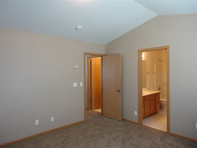 21555 Fulton Ct — Photo 11