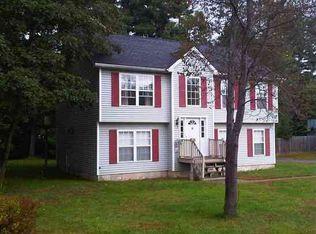 33 James St, Warrensburg, NY 12885