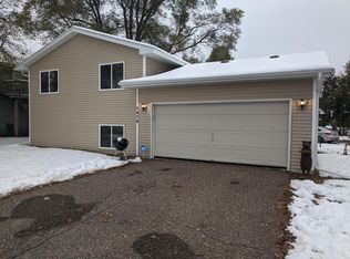 5479 Bunker Lake Blvd NW, Ramsey, MN 55303