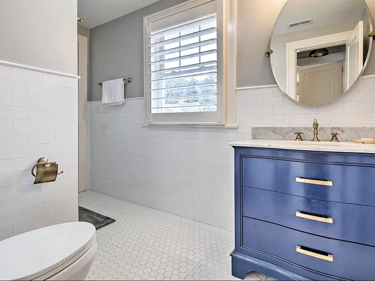 55 Edgemont Rd — Photo 34