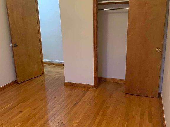 2nd image of 257 Patchen Ave #4