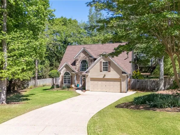 9530 Bonsall Cir, Gainesville, GA 30506