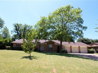 7330 Hovenkamp Ave, Richland Hills, TX 76118
