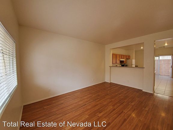3rd image of 9930 Mustang Creek Way