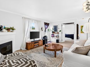 22347 Lougheed Hwy #306, Maple Ridge, BC V2X 2T3