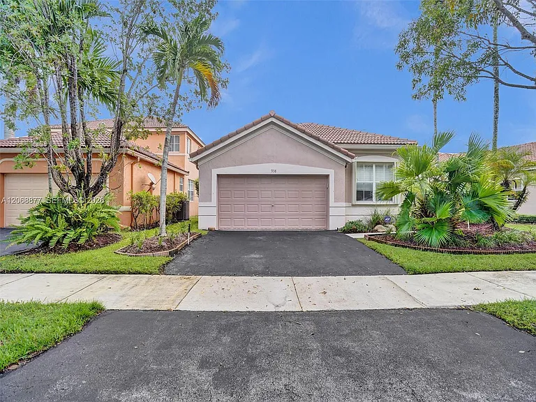 938 Bluewood Ter — Photo 45
