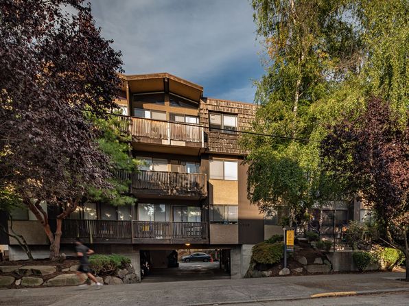 6568 4th Ave NE APT 39