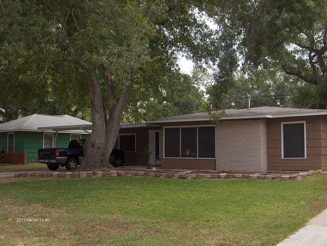 2nd image of 246 Caladium St