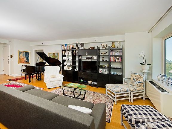 4th image of 1280 5th Ave APT 15A