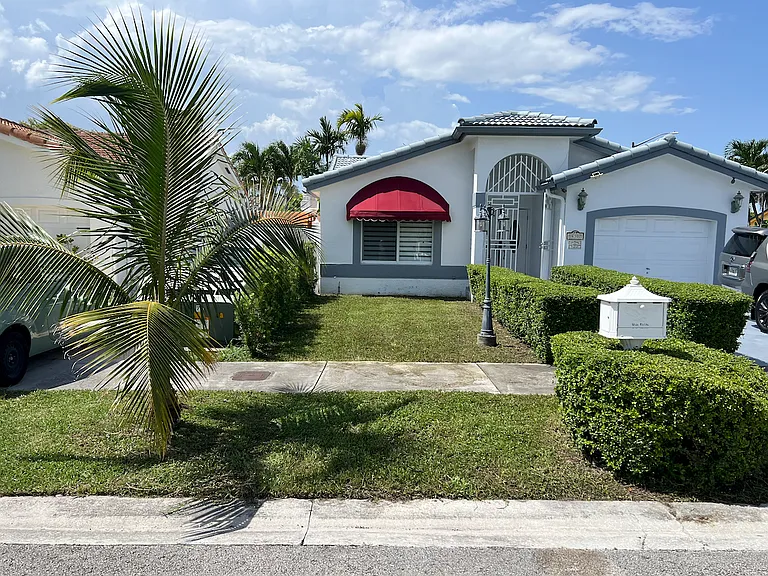 14307 SW 23rd Ln — Photo 2