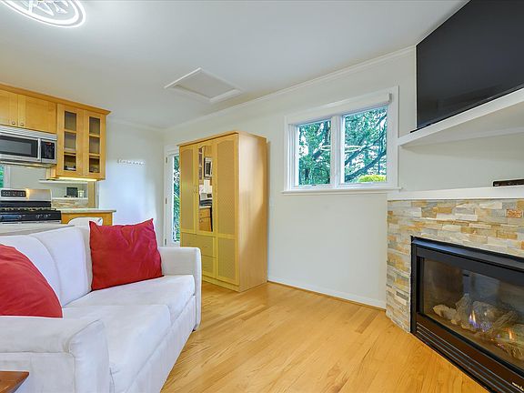 4th image of 60 Corto Ln #A