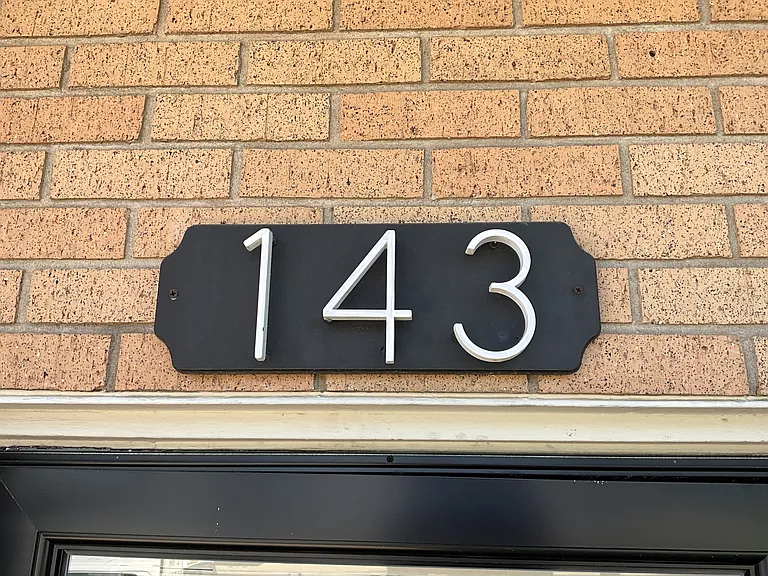 143 W Dallas St #1 — Photo 3