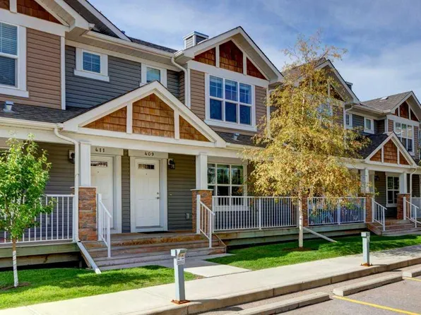 409 E Cranberry Park SE, Calgary, AB T3M 1R4