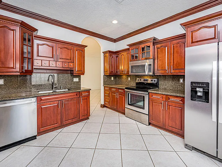 10704 Oak Bend Way #10704 — Photo 16
