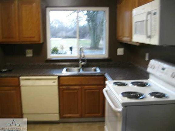 4th image of 3340 E Biber St