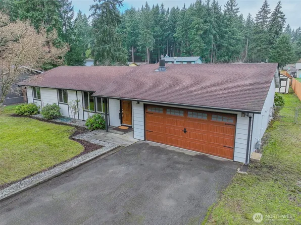 8608 9th Way SE, Lacey, WA 98503