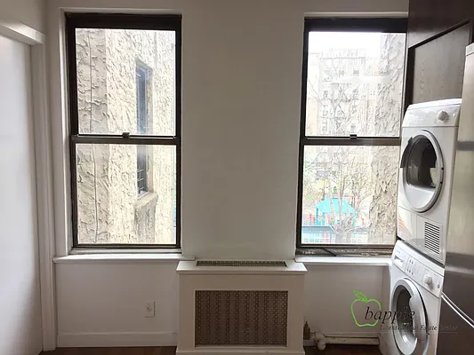 Rented by Bapple | media 16