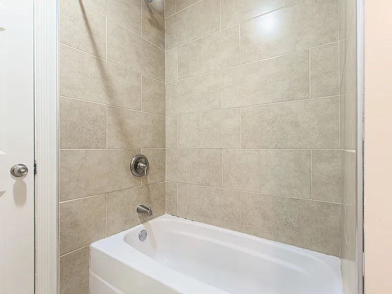 2320 Clark Ln #2 — Photo 18
