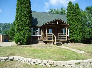 527 Main St N, Saint Michael, MN 55376