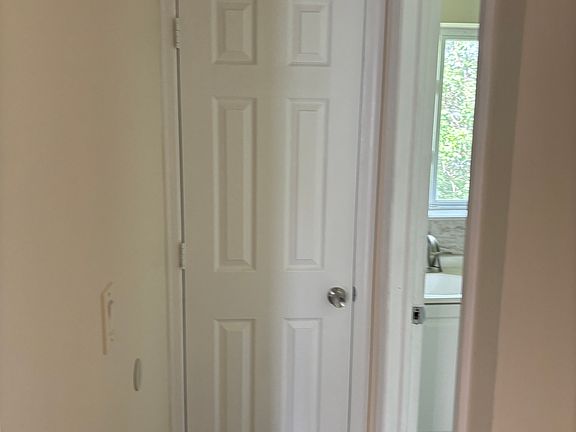 5th image of 261 South Ave #2