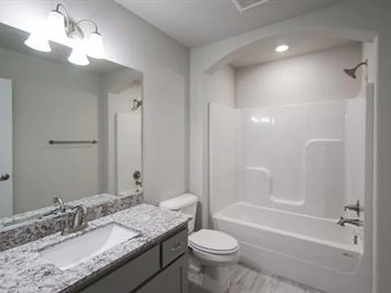 824 Copper St — Photo 14