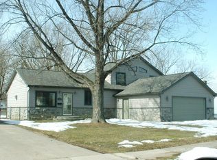 27259 Demrick St, Roseville, MI