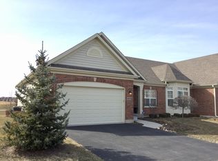 4800 Coyote Lakes Cir, Lake In The Hills, IL 60156