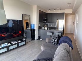 50 Thomas Riley Rd N