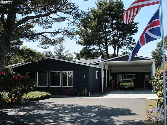 3rd image of 1600 Rhododendron Dr Space 250